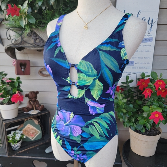 TRANSFORM ♡ Sweet 1pc Multi Color Floral Open Back Padded Bralette Swimsuit 12 - Picture 12 of 16